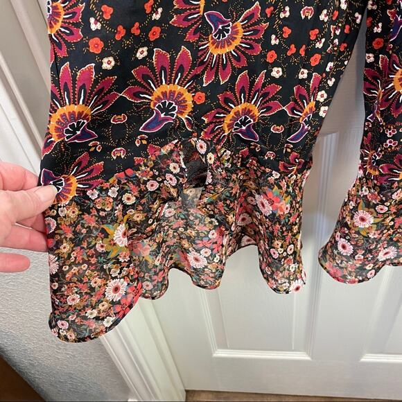 BCBG Ruffle Hem Culotte Pants Floral Boho Hippie XS - Picture 5 of 10